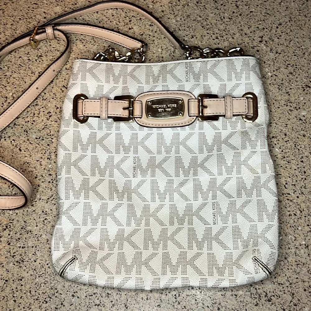 Michael Kors White and Beige Crossbody Purse